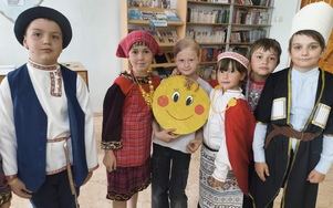 «Ларец традиций»: как в библиотеке отмечали Год единства народов России